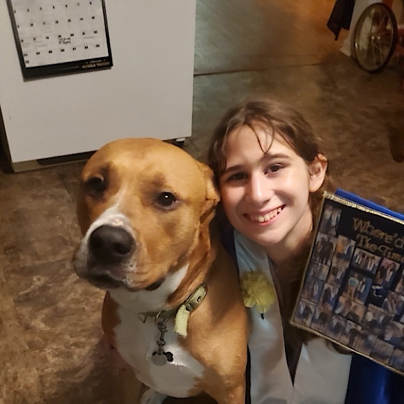 Meet your Posher, Cecilia - Picture 2 of 3